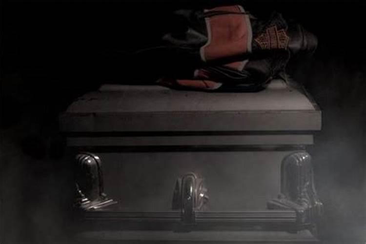 梦见死人和棺材是什么预兆